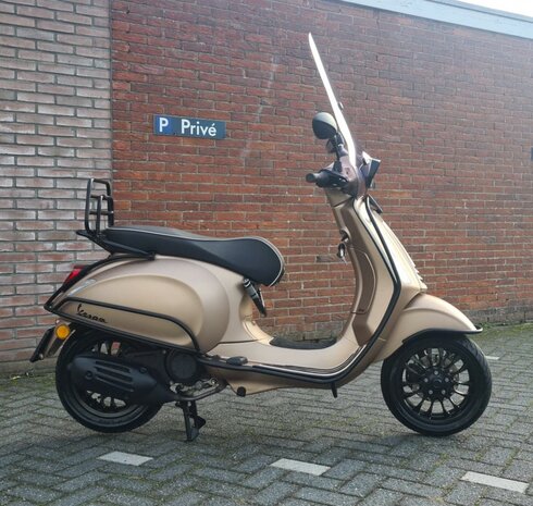 Vespa Sprint &ldquo;OPACO MILLIONAIR GOLD&rdquo;