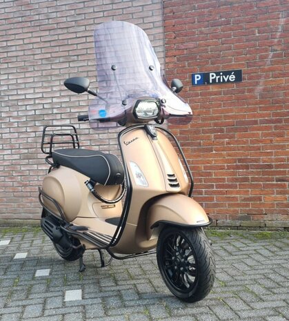 Vespa Sprint &ldquo;OPACO MILLIONAIR GOLD&rdquo;