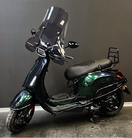 VESPA SPRINT SPECIAL CHAMELEON SNAKE GREEN (FULL OPTION) SNOR