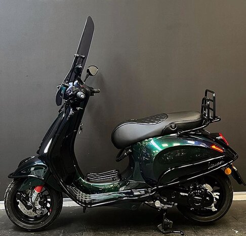 VESPA SPRINT SPECIAL CHAMELEON SNAKE GREEN (FULL OPTION) SNOR