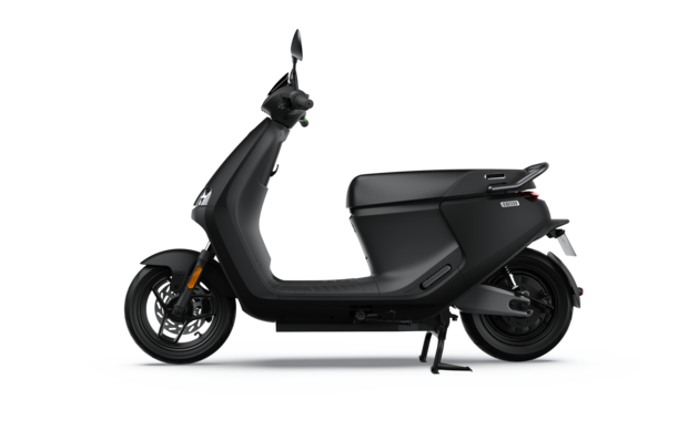 SEGWAY E125S BLACK EDITION ESCOOTER