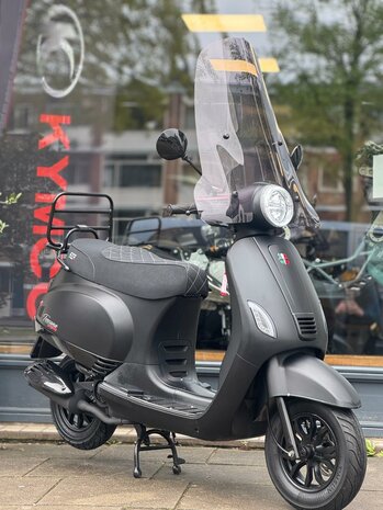 GTS Toscana Dynamic Bromscooter Carbon Black 