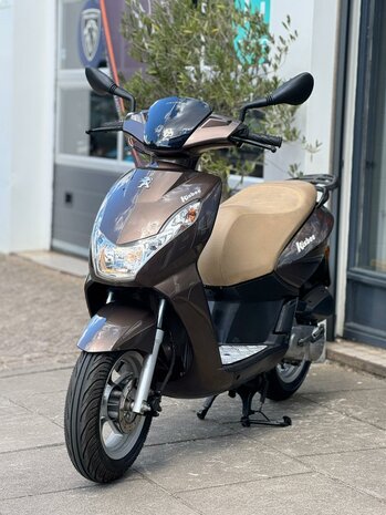 Peugeot Snorscooter Kisbee 4T - Havana Brown