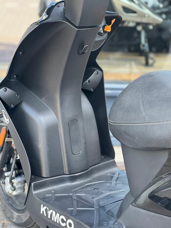 Kymco Snorscooter Agility Fat 12&quot; FR Lang - Glossy Black