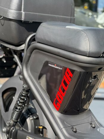 AGM Snorscooter Goccia GEV1000 All Black 20ah