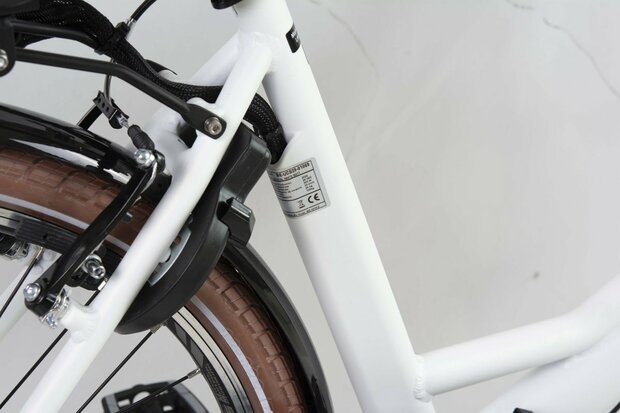 ELUXO E-Voltage D9