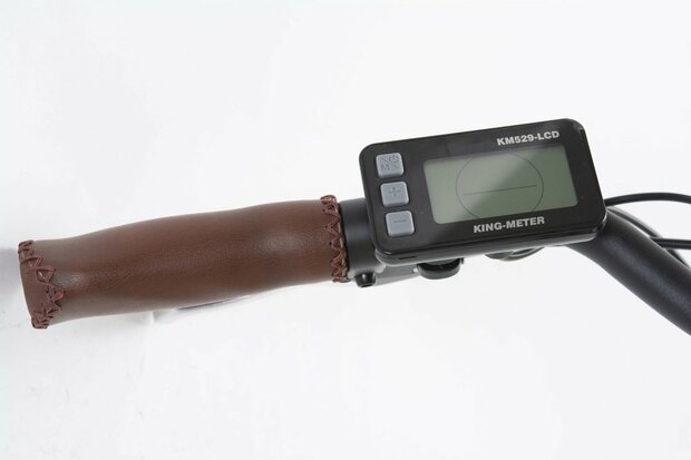ELUXO E-Voltage D9