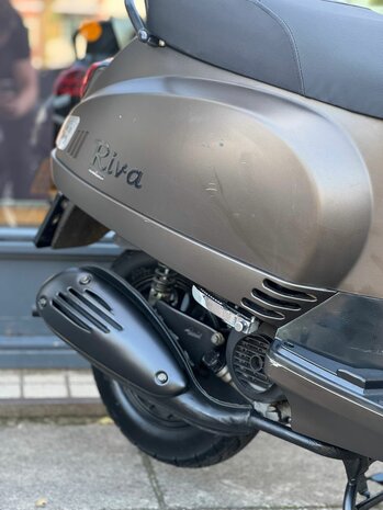 BTC Bromscooter Riva - Titanium