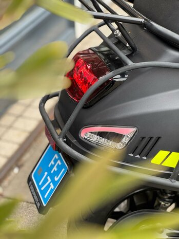 AGM Snorscooter VX50 E4 - Matt Black with Yellow