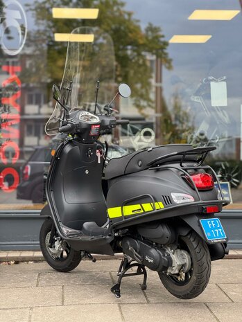 AGM Snorscooter VX50 E4 - Matt Black with Yellow