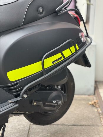AGM Snorscooter VX50 E4 - Matt Black with Yellow