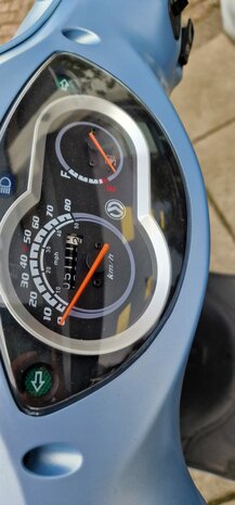 Sym Allo GT Alfa Romeo Azzuro Nuvola Blue  - Bromscooter 