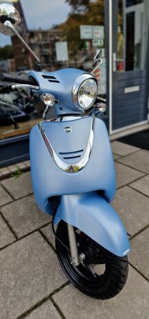 Sym Allo GT Alfa Romeo Azzuro Nuvola Blue  - Bromscooter 