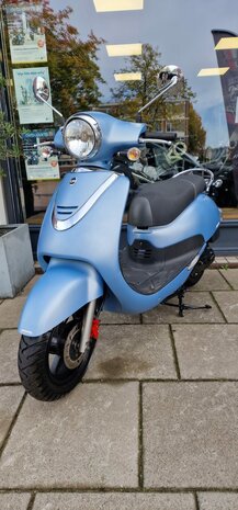 Sym Allo GT Alfa Romeo Azzuro Nuvola Blue  - Bromscooter 