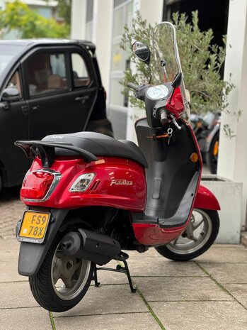 SYM Bromscooter Fiddle II - Cherry Red