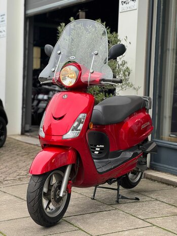 SYM Bromscooter Fiddle II - Cherry Red