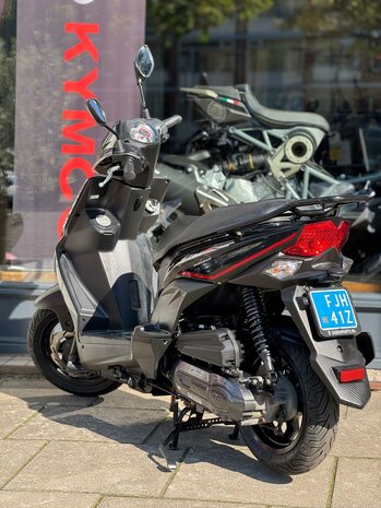 SYM Snorscooter Orbit llI - Glossy Black