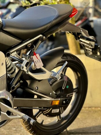 Super SOCO Bromscooter TS - Artic White