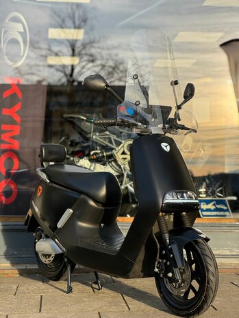 Yadea G5 Bromscooter - Matt Black