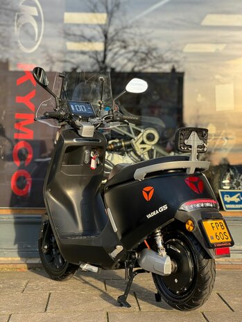 Yadea G5 Bromscooter - Matt Black
