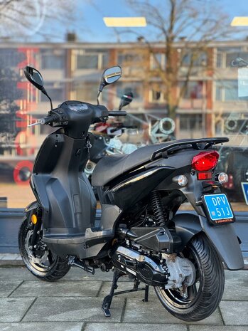 SYM Snorscooter Orbit II - Glossy Black 2019