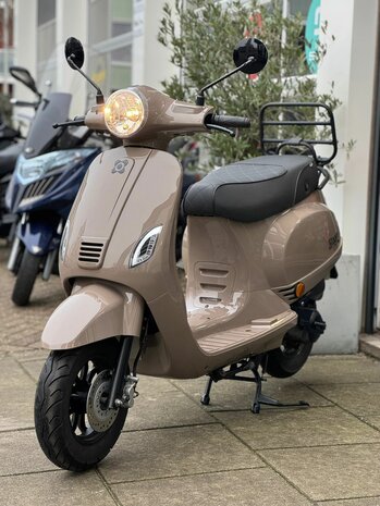 AGM Snorscooter VX50i - Desert Storm