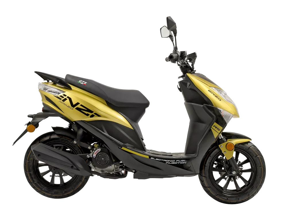 Goud-zwarte sportieve scooter in zijaanzicht op witte achtergrond.