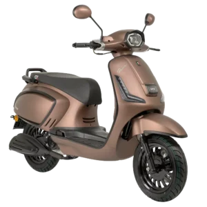 Matte bronskleurige retro-scooter met zwart zadel en LED-koplamp, schuin vooraanzicht.