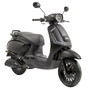 Zwarte retro-stijl scooter met LED-koplamp, drie-kwart zijaanzicht, op witte achtergrond