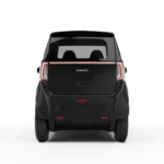 Achteraanzicht van een zwarte Silence microauto met doorlopende LED-achterlichten.