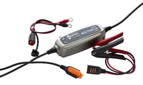 Acculader ctek 12v compleet met kabels xs 0.8.