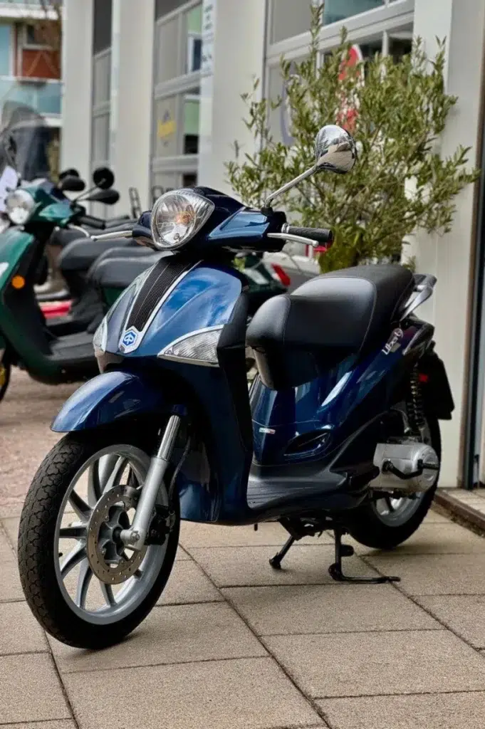Piaggio Liberty 1-cilinder, 2-takt, luchtgekoeld Blauw 2017