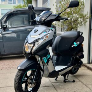Peugeot Snorscooter Kisbee Streetline