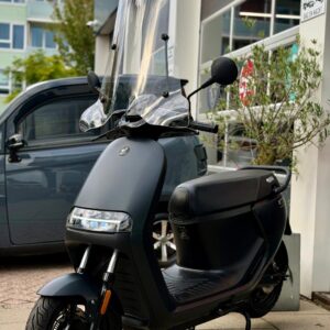 Segway Bromcooter E125SE Special Black Edition - Mat Black